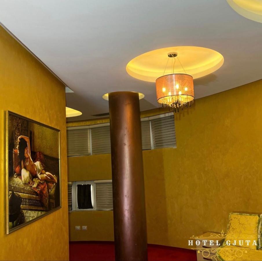 Hotel Gjuta Farke e Madhe Extérieur photo